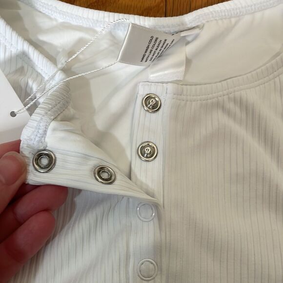 Andie Swim The Malibu One Piece LT Ribbed White size XS tall NWT flaw - Picture 6 of 8